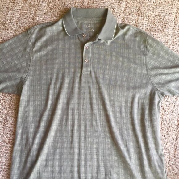 Beautiful polo shirt by Izod like new - Picture 1 of 1
